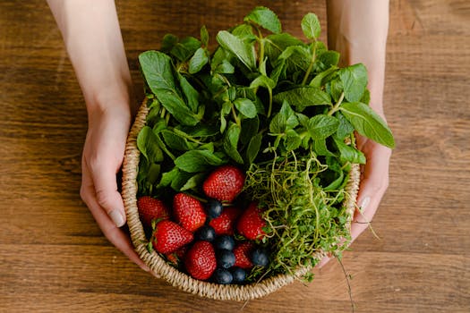 fresh strawberries in a bowl